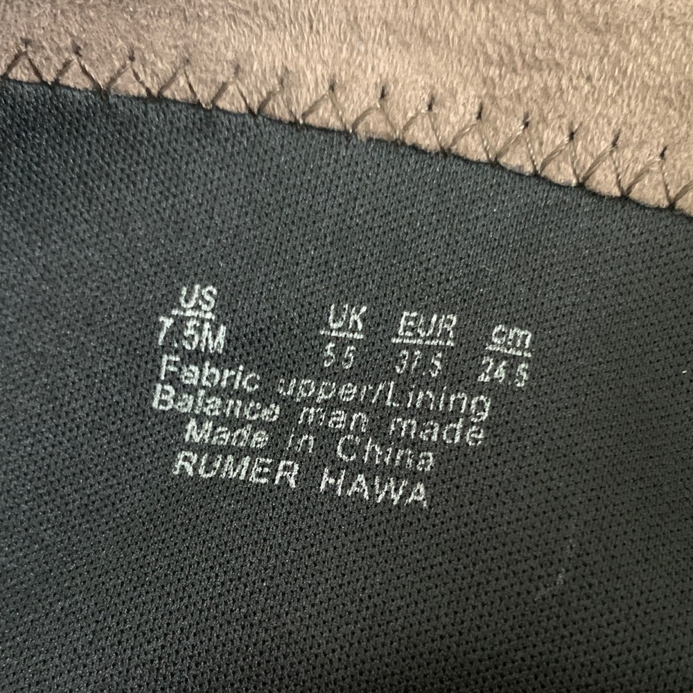 NWOT Taupe Over-the-Knee Women's Boots.
Rumer Hawa. - Picture 5 of 6